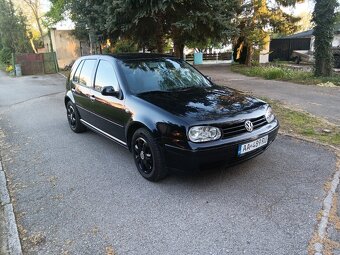 Predám Volkswagen Golf 1.6 Benzin 77KW - 5