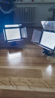 Sada LED svetiel Youngnuo YN 300 III + príslušentvo - 5
