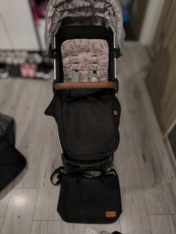 Športový kočík PETITE&MARS Kočík športový Royal - 5