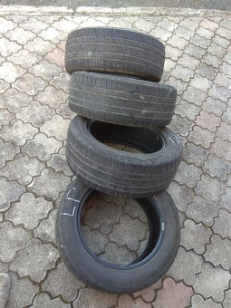 Pneumatiky Falken 235/55 ZR17 - 5