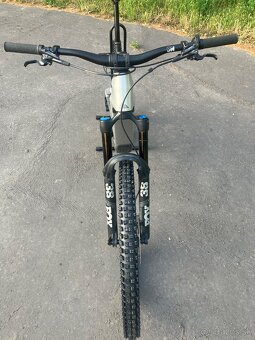 canyon spectarl ON CF 9 carbon velkost L 900 Wh, novy motor - 5