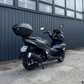 NA PREDAJ Honda PCX 125 - 5