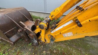 Prodám JCB 220 - 5