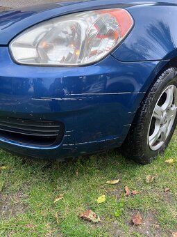 Hyundai accent - 5