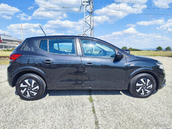 Dacia Sandero 1.0 - 5
