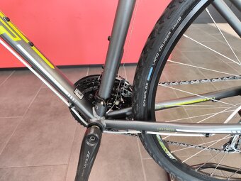 Predám  bicykel GT Transeo 2.0 veľkosť L - 5