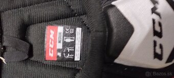 Hokejová vystroj - 5