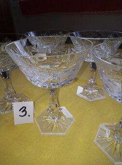 Brúsené poháre na stopke - 5