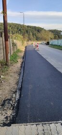 VÝSTAVBA A OPRAVY CIEST, CHODNÍKOV, ASFALTOVANIE - 5