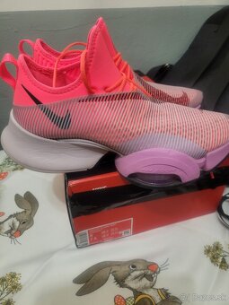 Nike - 5