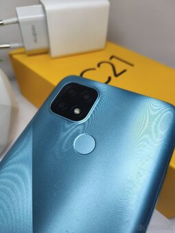 Predám mobilný telefón Realme C21 - 5