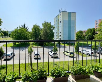 Na PREDAJ 2-izbový byt s balkónom. - 5
