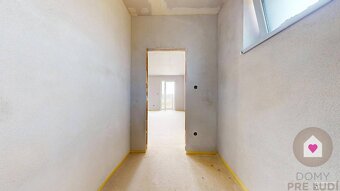 Krásny 4 izbový RD bungalov 114,25 m2 na pozemku 494 m2, Sen - 5