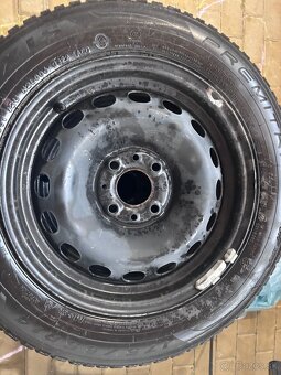 Pneumatiky plus plechové disky Fiat 500 … - 5