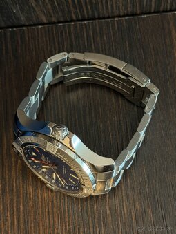 Breitling Avenger Automatic GMT 45 - 5