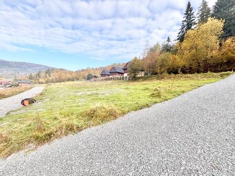 Luxusné pozemky so sieťam kúsok od centra i lyžiarskeho stre - 5