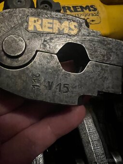 Rems Powerpress ACC s čelistmi V na měď nerezovou ocel - 5