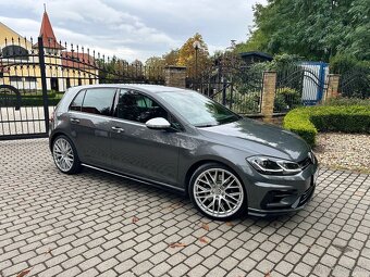 VW Golf R 7.5 DSG ,228kw,4x4 - 5