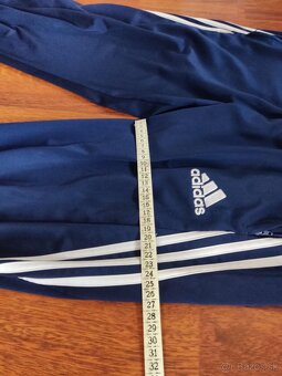 Adidas sportovní tepláky (vel. L) – výborný stav - 5