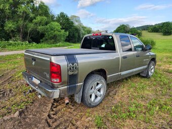 Predám dodge ram 5,7 hemi - 5