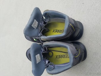 Predam Adidas Terrex č. 42 - 5