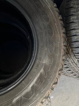 Predám Yokohama GEOLANDER A/T 245/70R16 - 5