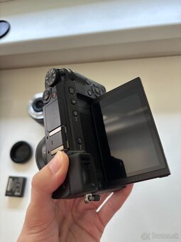 Lumix GX85 + 2 objektívy - 5