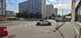 Parkovacie miesto na rohu ulíc Miletičova a Košická na preda - 5