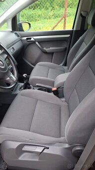 Volkswagen Touran - 5