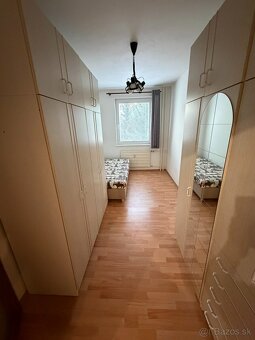 Prenájom 4- izbový byt - 5