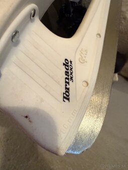 Korčule na ľad zn. Vecra - 5