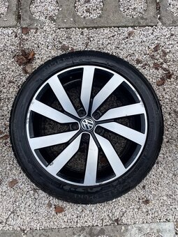 5x112 R18 vw škoda Audi seat 235/45 R18 - 5