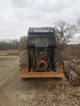 Zetor Crystal 12145 s lesnou nadstavbou - 5