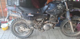 Yamaha xt 600 - 5