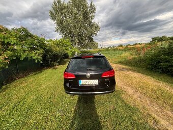 Volkswagen Passat 2.0 TDI, 130 kW, Highline DSG - 5