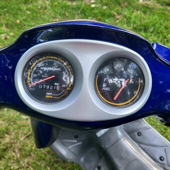 Predám skuter Hyosung sf 50 Prima - 5