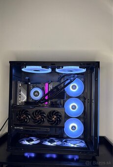 Ryzen 7 9800X3D | 7900XTX 24GB | 64GB RAM | 2.5TB | 1200W - 5