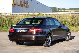 Mercedes-Benz E trieda Sedan 220 CDI Avantgarde A/T - 5