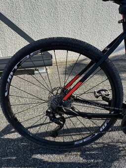 Iba 400km nájazd: Zánovný CUBE TONOPAH PRO 2017 XT /450 Eur - 5