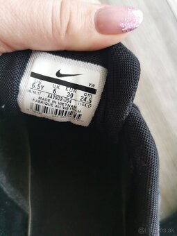 botasky, nike, v. 39 - 5