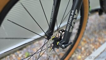 Canyon Neuron Al 7.9 - 5