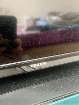 LCD televizor Philips PFL3008H - 5