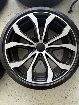komplet sada 235/35R19 (goodyear) skoda Octavia - 5
