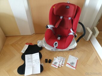 Britax Römer Dualfix 2019 - červená - 5