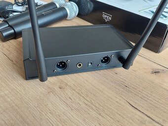 Bezdrôtový mikrofónny systém Debra Audio PRO VM302 - 5
