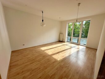 Na predaj 3 izb. tehlový byt v centre mesta - 5