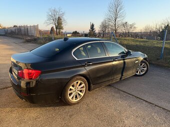 BMW F10 530d 3.0TDI - 08/2010 - 5