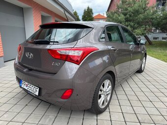 Hyundai i30 1.4i MPI Comfort, 73 kW, 61 700 km, 1. majiteľ, - 5
