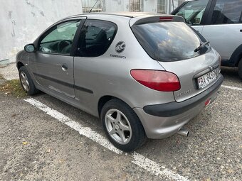 Peugeot 206 1.1 (vhodné na diely) - 5