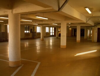 Prenájom skladovej a výrobnej  haly 2771 m2 Holíč - 5